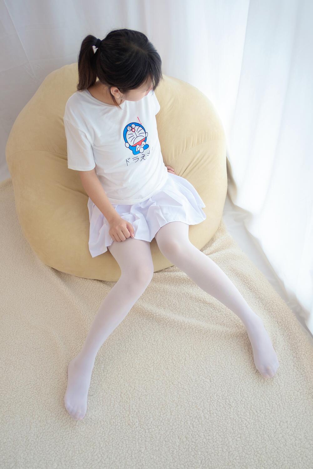 作品:森萝财团 R15-006预览图 1 作品:森萝财团 R15-006预览图 1